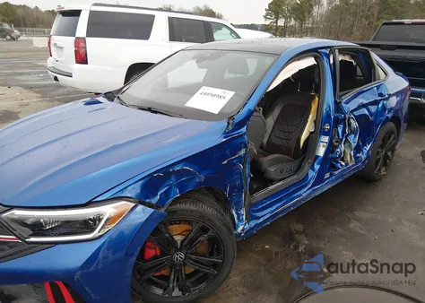 2022 Volkswagen Jetta Gli 2.0T Autobahn из США, поврежденный, VIN 3VW2T7BU3NM004604